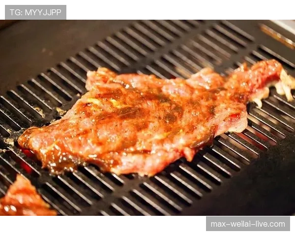 孙杨训练完直接干掉三份牛排，这饭量是认真的？